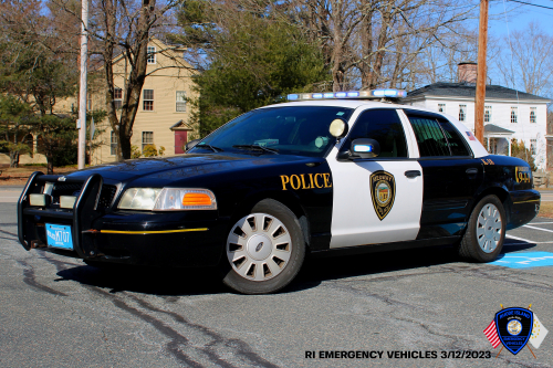 Additional photo  of Medway Police
                    Cruiser K-18, a 2011 Ford Crown Victoria Police Interceptor                     taken by Kieran Egan