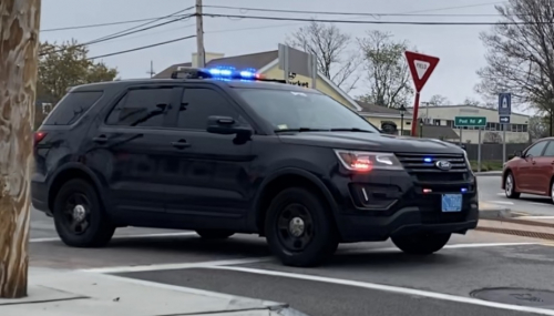Additional photo  of Warwick Police
                    Cruiser P-15, a 2019 Ford Police Interceptor Utility                     taken by @riemergencyvehicles