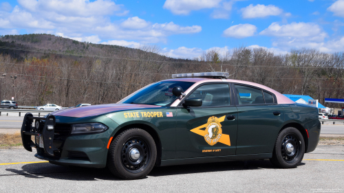 Additional photo  of New Hampshire State Police
                    Cruiser 518, a 2015-2019 Dodge Charger                     taken by Kieran Egan
