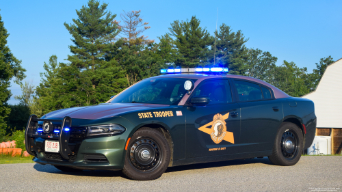 Additional photo  of New Hampshire State Police
                    Cruiser 218, a 2015-2016 Dodge Charger                     taken by Kieran Egan