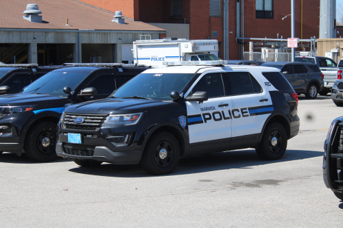 Additional photo  of Warwick Police
                    Cruiser P-20, a 2019 Ford Police Interceptor Utility                     taken by @riemergencyvehicles