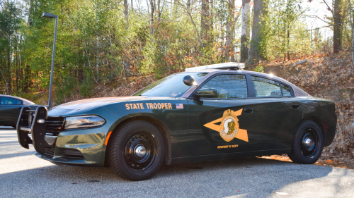 Additional photo  of New Hampshire State Police
                    Cruiser 419, a 2015-2019 Dodge Charger                     taken by Kieran Egan