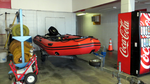 Additional photo  of North Providence Fire
                    Marine 1, a 2000-2014 Marine Unit                     taken by Kieran Egan