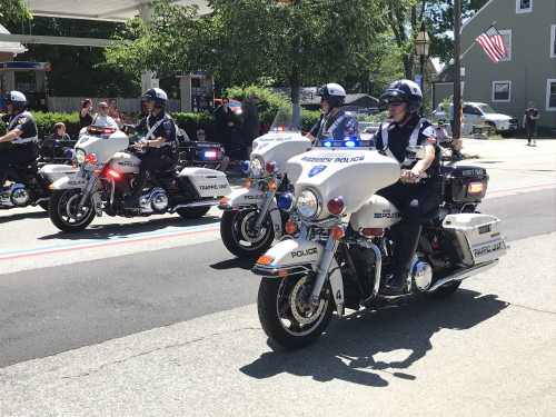 Additional photo  of Warwick Police
                    Motorcycle 2, a 2010-2015 Harley-Davidson Electra Glide                     taken by @riemergencyvehicles