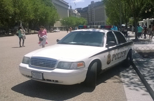 Additional photo  of United States Secret Service
                    Cruiser 7227, a 2006-2008 Ford Crown Victoria Police Interceptor                     taken by @riemergencyvehicles