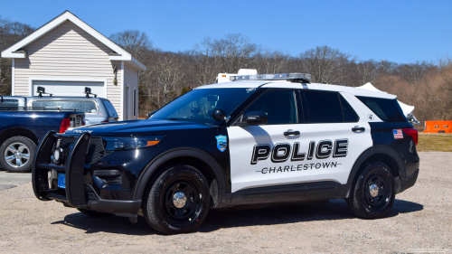 Additional photo  of Charlestown Police
                    Car 4, a 2020 Ford Police Interceptor Utility                     taken by Kieran Egan
