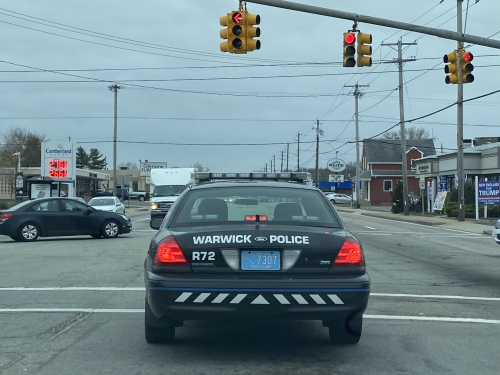 Additional photo  of Warwick Police
                    Cruiser R-72, a 2009-2011 Ford Crown Victoria Police Interceptor                     taken by Kieran Egan