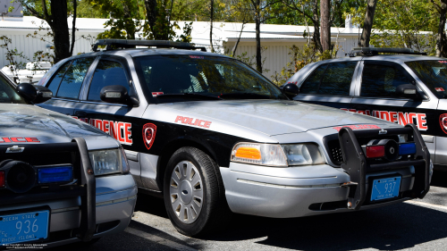 Additional photo  of East Providence Police
                    Car 27, a 2011 Ford Crown Victoria Police Interceptor                     taken by Kieran Egan