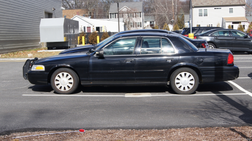 Additional photo  of Cumberland Police
                    Unmarked Unit, a 2006-2008 Ford Crown Victoria Police Interceptor                     taken by @riemergencyvehicles