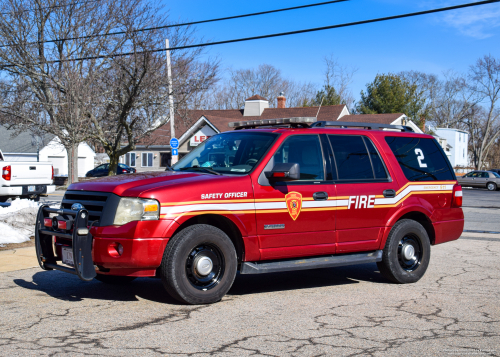 Additional photo  of East Providence Fire
                    Battalion Chief 2, a 2008 Ford Expedition XLT                     taken by Kieran Egan