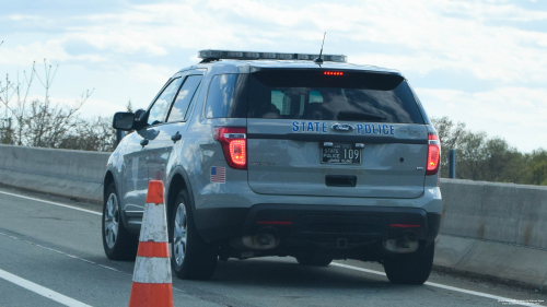 Additional photo  of Rhode Island State Police
                    Cruiser 109, a 2013-2015 Ford Police Interceptor Utility                     taken by Kieran Egan