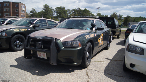 Additional photo  of New Hampshire State Police
                    Cruiser 515, a 2011-2014 Dodge Charger                     taken by Kieran Egan