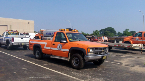 Additional photo  of Rhode Island Department of Transportation
                    Truck 1791, a 1988-1998 Chevrolet 2500                     taken by Kieran Egan