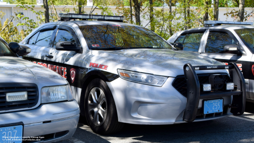 Additional photo  of East Providence Police
                    Car 41, a 2013 Ford Police Interceptor Sedan                     taken by Kieran Egan