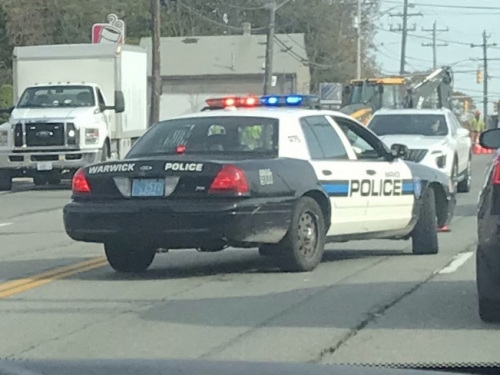 Additional photo  of Warwick Police
                    Cruiser R-76, a 2009-2011 Ford Crown Victoria Police Interceptor                     taken by @riemergencyvehicles