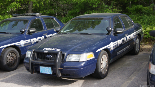 Additional photo  of Hopkinton Police
                    Cruiser 805, a 2009-2011 Ford Crown Victoria Police Interceptor                     taken by Kieran Egan