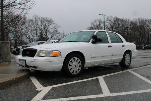 Additional photo  of Warwick Public Works
                    Car 1450, a 2006-2008 Ford Crown Victoria Police Interceptor                     taken by @riemergencyvehicles