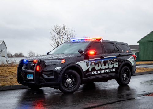 Additional photo  of Plainville CT Police
                    Cruiser 42, a 2022 Ford Police Interceptor Utility                     taken by Kieran Egan