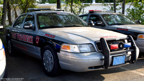 Additional photo  of East Providence Police
                    Car 18, a 2011 Ford Crown Victoria Police Interceptor                     taken by Kieran Egan