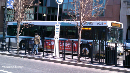 Additional photo  of Rhode Island Public Transit Authority
                    Bus 0932, a 2009 Gillig Low Floor                     taken by Kieran Egan