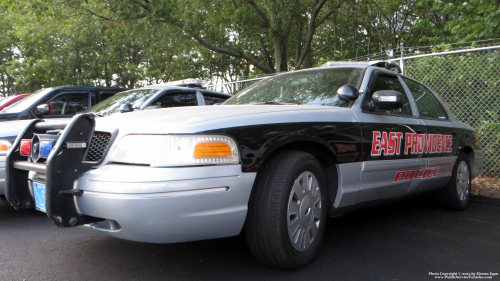 Additional photo  of East Providence Police
                    Car 17, a 2011 Ford Crown Victoria Police Interceptor                     taken by Kieran Egan