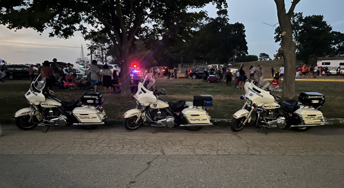 Additional photo  of Warwick Police
                    Motorcycle 8, a 2020-2022 Harley-Davidson Electra Glide                     taken by @riemergencyvehicles