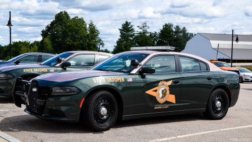 Additional photo  of New Hampshire State Police
                    Cruiser 207, a 2015-2019 Dodge Charger                     taken by Kieran Egan