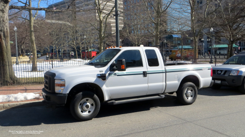 Additional photo  of Rhode Island Public Transit Authority
                    Truck 41004, a 2010 Ford F-250 XL Super Cab                     taken by Kieran Egan