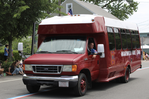 Additional photo  of Warwick Fire
                    Transport Bus, a 1997-2007 Ford E-450 Bus                     taken by @riemergencyvehicles