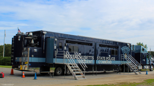 Additional photo  of Massachusetts State Police
                    Incident Command Center 100, a 2004 LDV Mobile Command Center                     taken by Kieran Egan