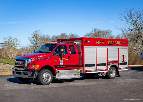 Additional photo  of Little Compton Fire
                    Squad 1, a 2009 Ford F-650/E-One                     taken by Kieran Egan