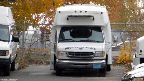 Additional photo  of Providence Police
                    Bus 29, a 1996-2006 Ford Bus                     taken by Kieran Egan