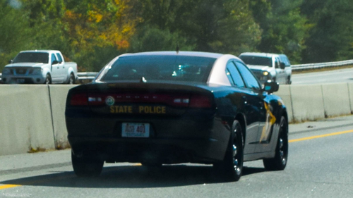 Additional photo  of New Hampshire State Police
                    Cruiser 401, a 2011-2014 Dodge Charger                     taken by Kieran Egan
