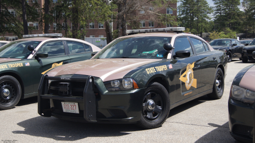 Additional photo  of New Hampshire State Police
                    Cruiser 227, a 2011-2014 Dodge Charger                     taken by Kieran Egan