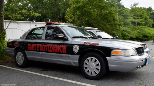 Additional photo  of East Providence Police
                    Car 27, a 2006 Ford Crown Victoria Police Interceptor                     taken by Kieran Egan