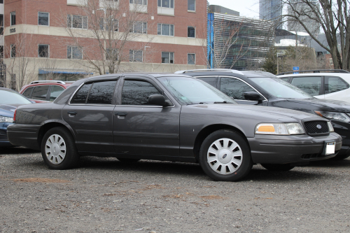 Additional photo  of Boston Police
                    Unmarked Unit, a 2009 Ford Crown Victoria Police Interceptor                     taken by @riemergencyvehicles