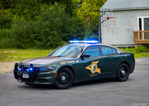 Additional photo  of New Hampshire State Police
                    Cruiser 617, a 2017 Dodge Charger                     taken by Kieran Egan