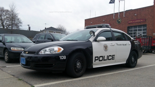 Additional photo  of Warren Police
                    Cruiser 109, a 2009 Chevrolet Impala                     taken by Kieran Egan