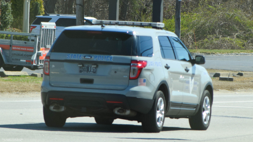 Additional photo  of Rhode Island State Police
                    Cruiser 105, a 2013-2015 Ford Police Interceptor Utility                     taken by Kieran Egan