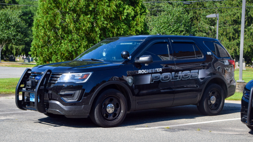 Additional photo  of Rochester MA Police
                    Cruiser 85, a 2019 Ford Police Interceptor Utility                     taken by @riemergencyvehicles