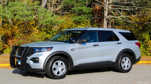 Additional photo  of Connecticut State Police
                    Cruiser 406, a 2020 Ford Police Interceptor Utility Hybrid                     taken by Kieran Egan