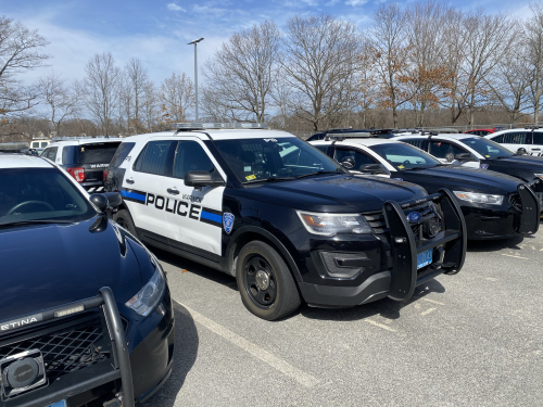 Additional photo  of Warwick Police
                    Cruiser P-19, a 2019 Ford Police Interceptor Utility                     taken by @riemergencyvehicles