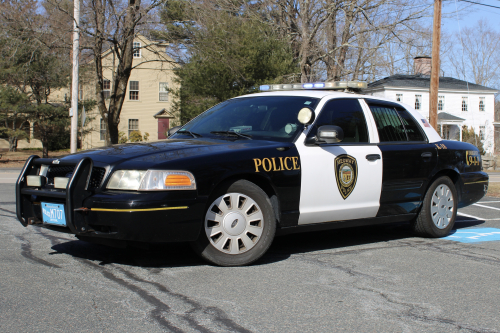 Additional photo  of Medway Police
                    Cruiser K-18, a 2011 Ford Crown Victoria Police Interceptor                     taken by Kieran Egan