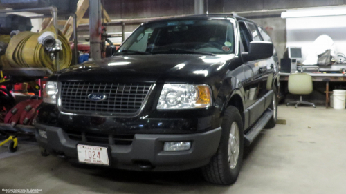 Additional photo  of West Warwick Fire
                    Battalion 2, a 2003-2006 Ford Expedition                     taken by Kieran Egan