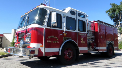 Additional photo  of Johnston Fire
                    Engine 3, a 2004 E-One Typhoon                     taken by Kieran Egan