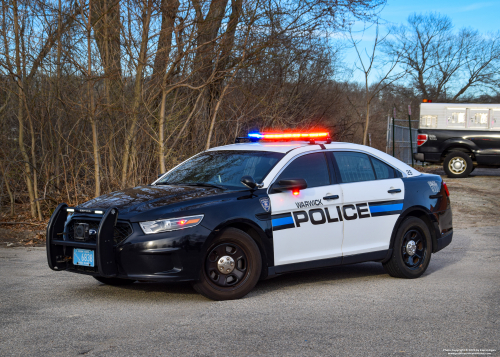 Additional photo  of Warwick Police
                    Cruiser P-29, a 2013-2016 Ford Police Interceptor Sedan                     taken by @riemergencyvehicles