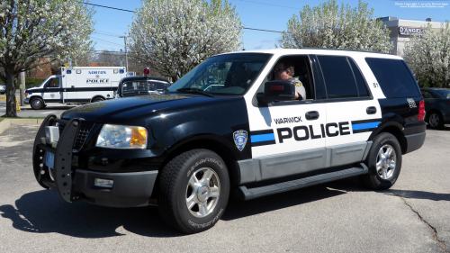 Additional photo  of Warwick Police
                    Supervisor 1, a 2003-2005 Ford Expedition                     taken by @riemergencyvehicles