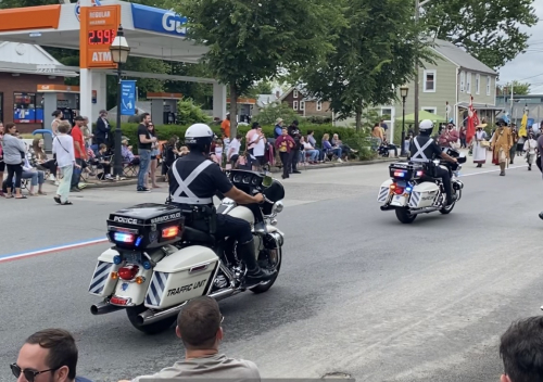 Additional photo  of Warwick Police
                    Motorcycle 2, a 2010-2015 Harley-Davidson Electra Glide                     taken by @riemergencyvehicles