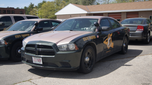 Additional photo  of New Hampshire State Police
                    Cruiser 928, a 2011-2014 Dodge Charger                     taken by Kieran Egan