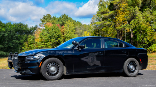 Additional photo  of New Hampshire State Police
                    Cruiser 620, a 2016 Dodge Charger                     taken by Kieran Egan